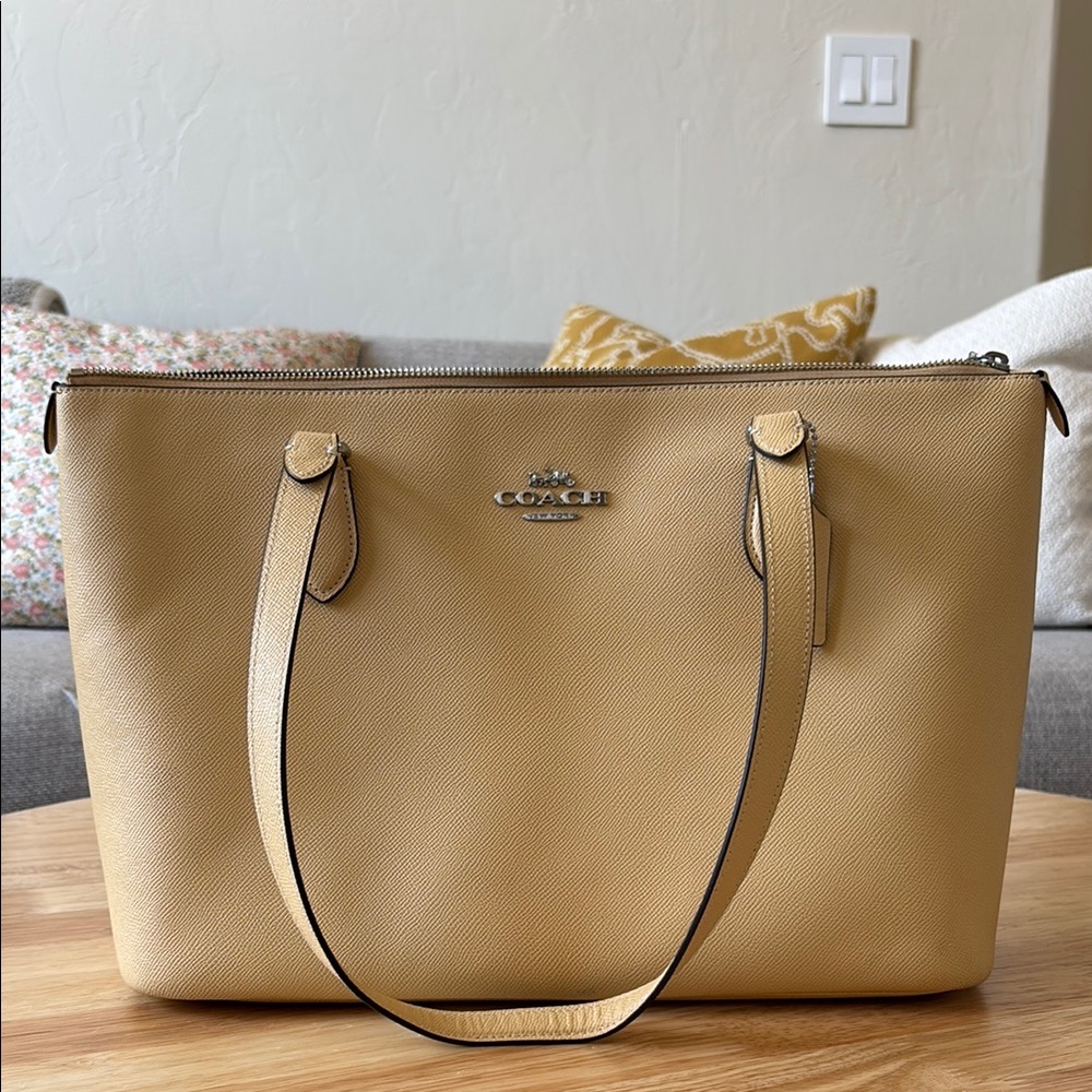 Coach Tan Leather Tote Bag